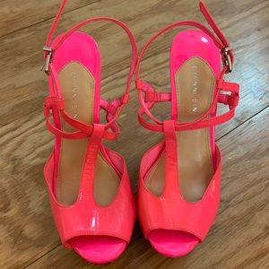 Gianni Bini Pink Pumps